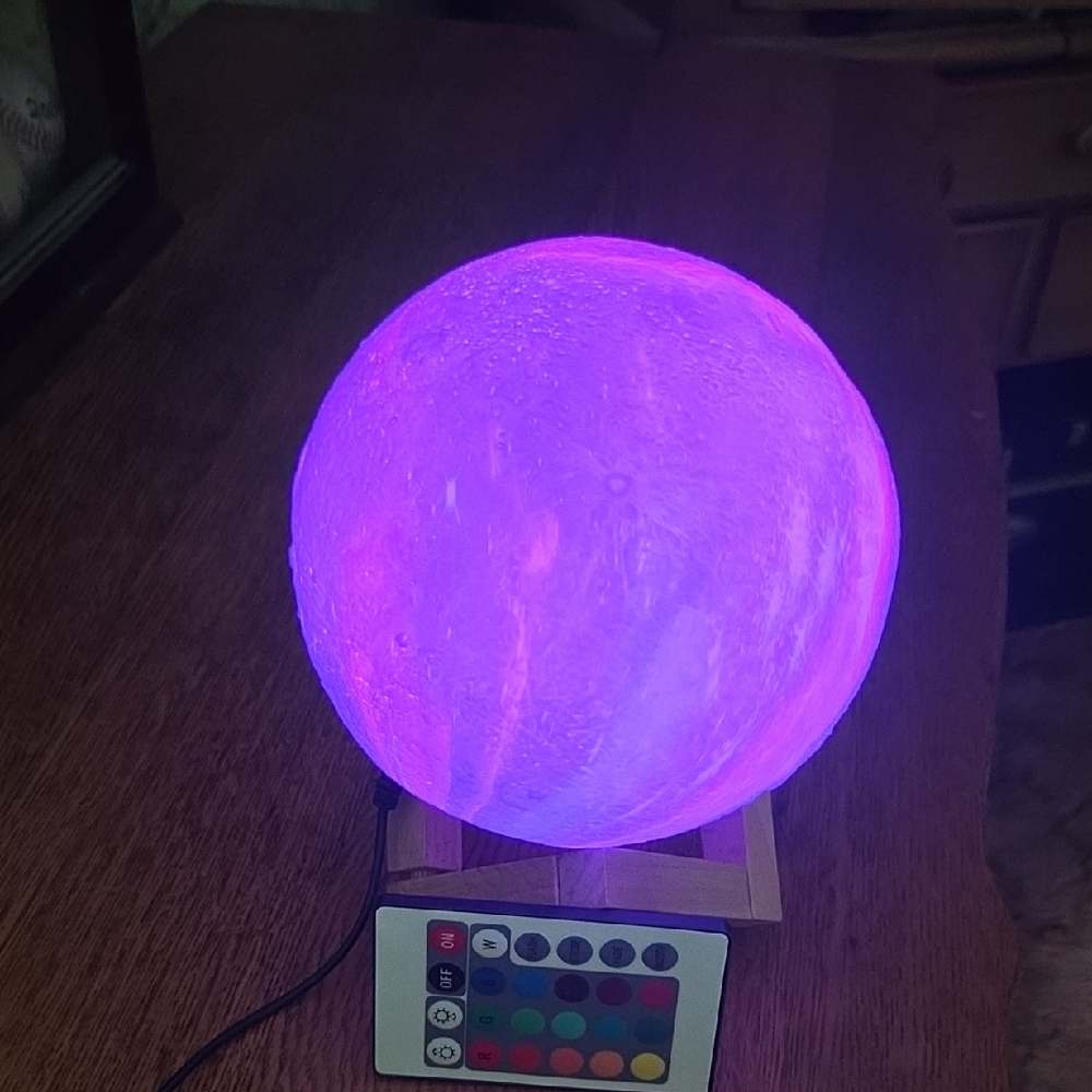 LED Moon Lamp with Remote Control - Blue - Picture 6 of 8
